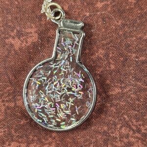 Silver Glitter Pendant Necklace